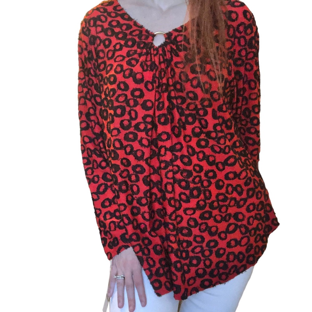 Ruby Rd Woman Red Black Textured Circle Print Keyhole Ring‎ Blouse 1X New w tags